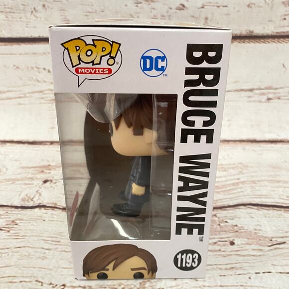 FUNKO The Batman Bruce Wayne Funko Pop - Picture 2 of 4